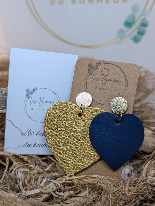 Boucles d&#039;oreilles Asymétrique bleu marine doré nc051