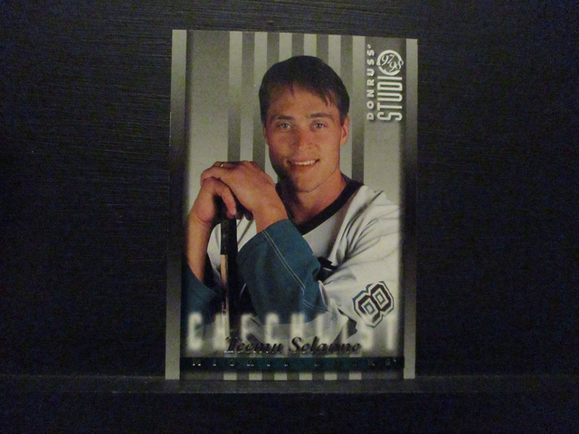 Teemu Selanne - NFL 1997 Donruss Studio Ice Hockey Original Trading Card #107