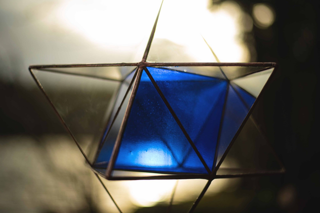 Merkaba en verre 38 cm