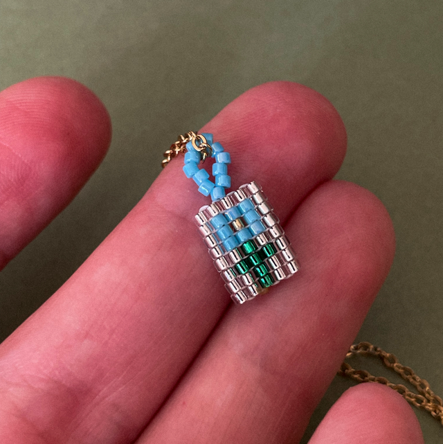 Collier tissé fleur 05