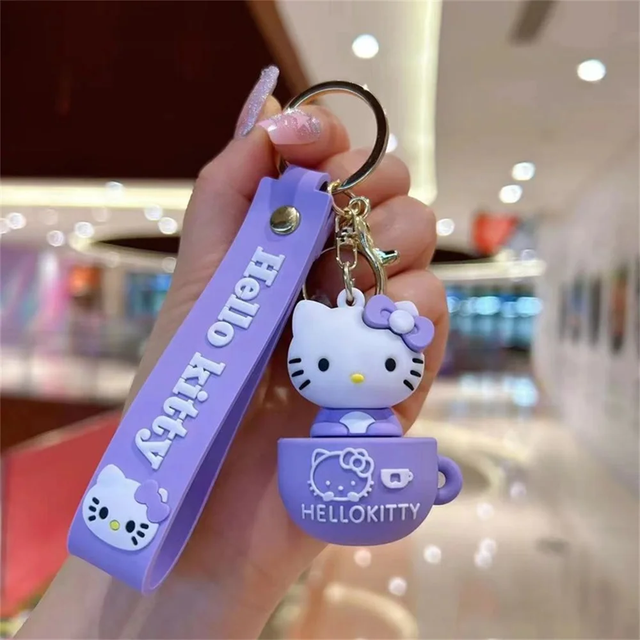 0573 - Hello Kitty - in kopje - paars