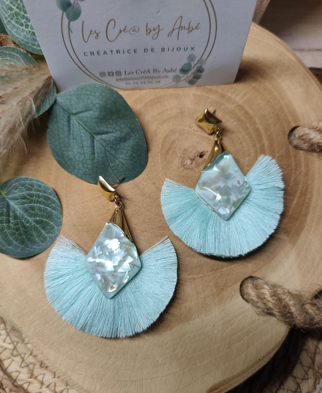 BO BOHEME ACIER INOXY GOLD/ RESINE PAILLETTES ET POMPONS BLEU AZUR 0000701