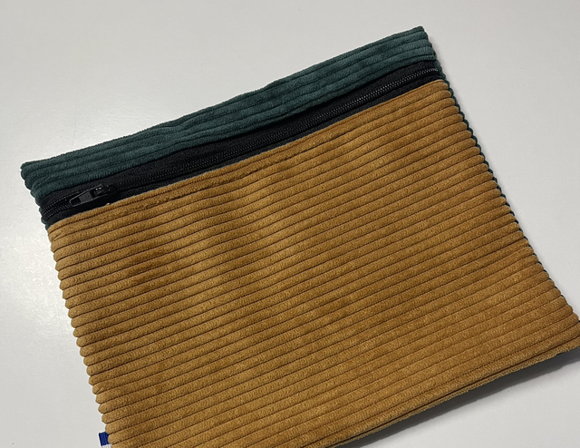 Pochette Raymonde 