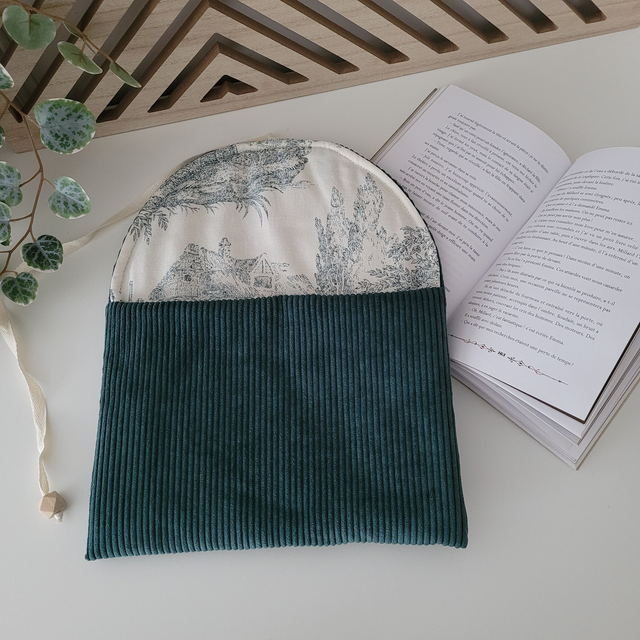 Pochette à livre Romy Toile de Jouy Vert sapin