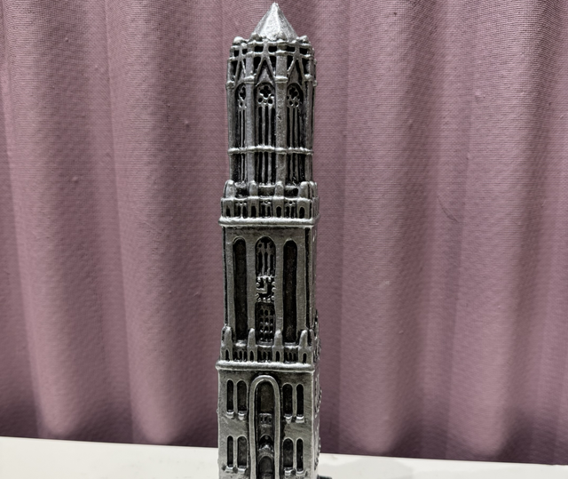 Domtoren - steen 34 cm (kleur zilver) 