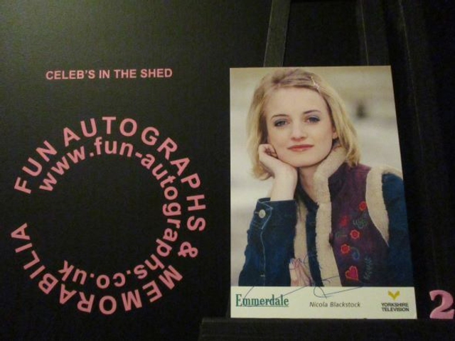 Nicola Wheeler (Nicola Blackstock) Original Emmerdale Yorkshire Tv Logo Pre-Print Cast Card (2)