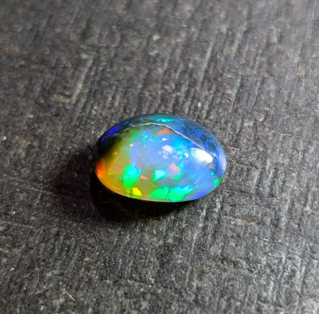 Opale Éthiopienne 7,20 carats 
