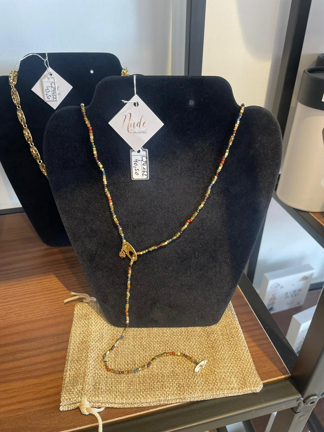 Collier bohème chic perles fines colorées – Collection NUDE