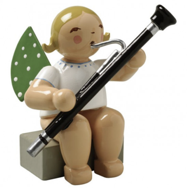 Wendt & Kühn Engel mit Fagott sitzend