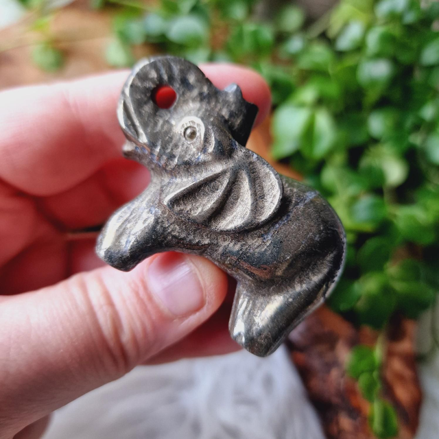 Pyrite elephant