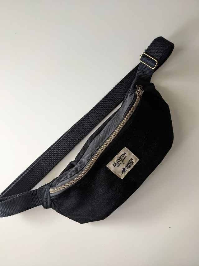 Sac banane velours noir 