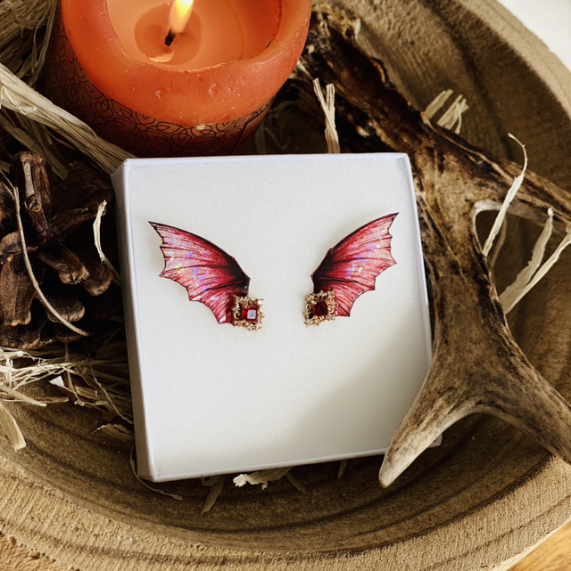 Petites dragonnes rouges - puces d’oreille 