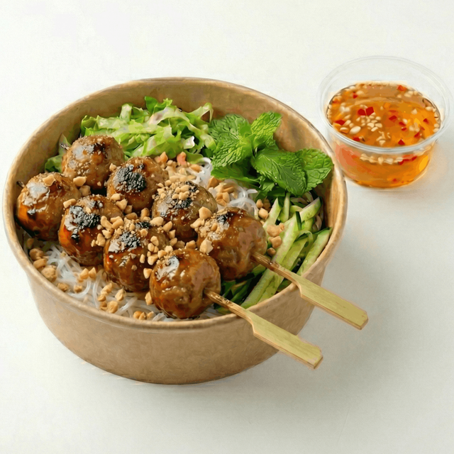 Reisnudeln mit Grillwürstchen (Bún Nem Nướng)