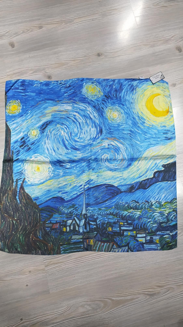 Foulard quadrato Notte Stellata di Van Gogh