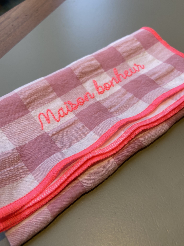 Serviette de table - Vichy rose - broderie Maison Bonheur
