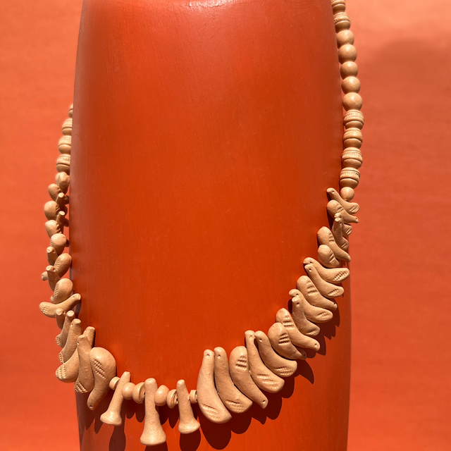 Colar Pássaros Médio