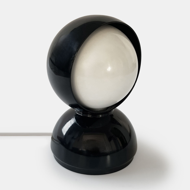 Artemide Eclisse Lamp