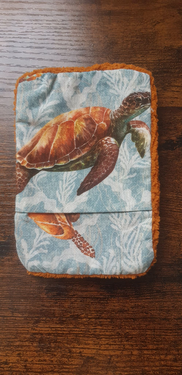 Une débarbouillette enfant 