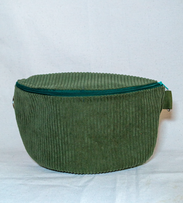 Banane en velours côtelé kaki