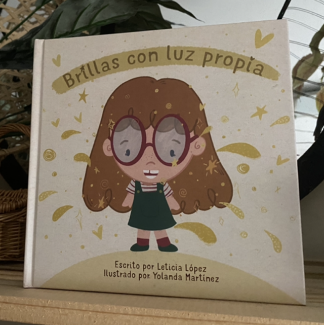Cuento “Brillas con luz propia”