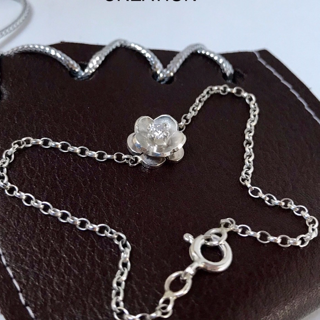 Bracelet fleur Oxyde de zirconium sur chaîne jaseron 1,7