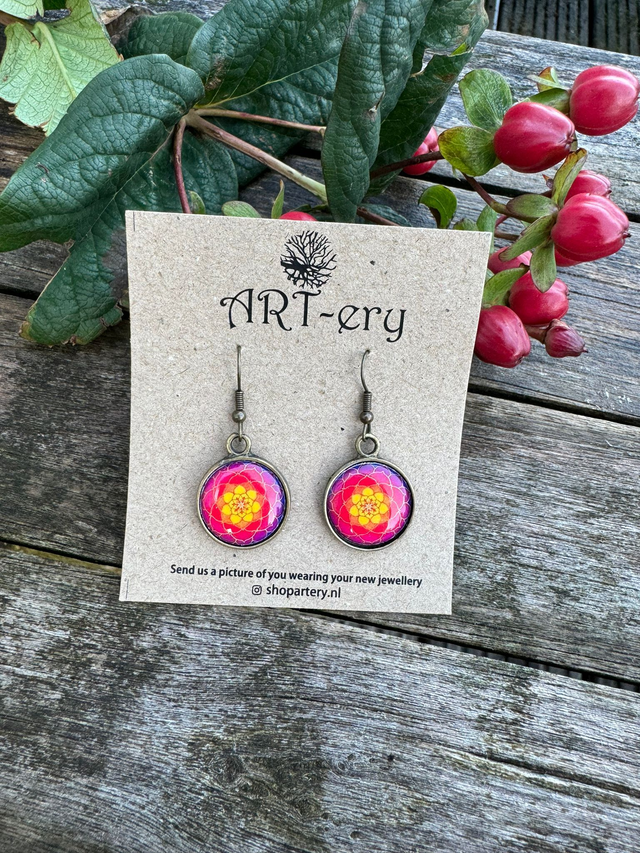 Contemporary earrings