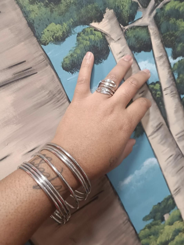 Bracelet 7 semaines lisse couleur argenté 