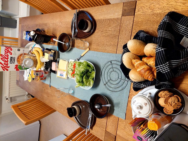 Omatoimi aamiainen 1hlö