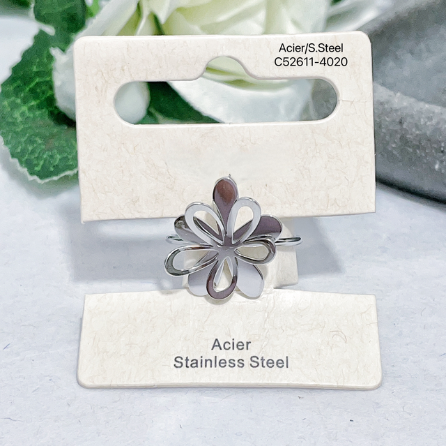 Bague fine fleur volume 