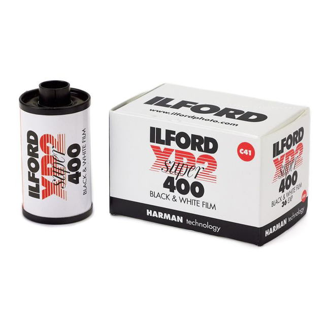 ILFORD XP2 SUPER (C41)