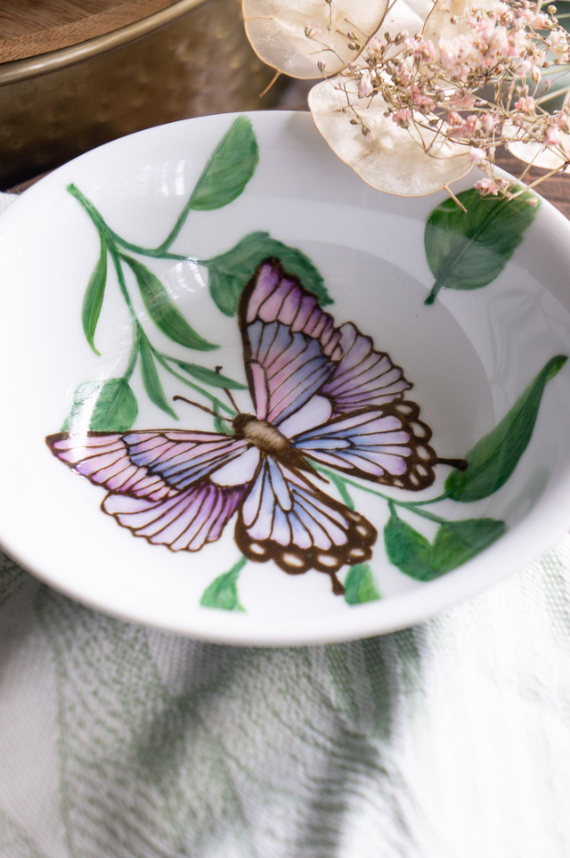 Coupelle vide poche papillon et myosotis, création artisanale unique cadeau anniversaire pour tous