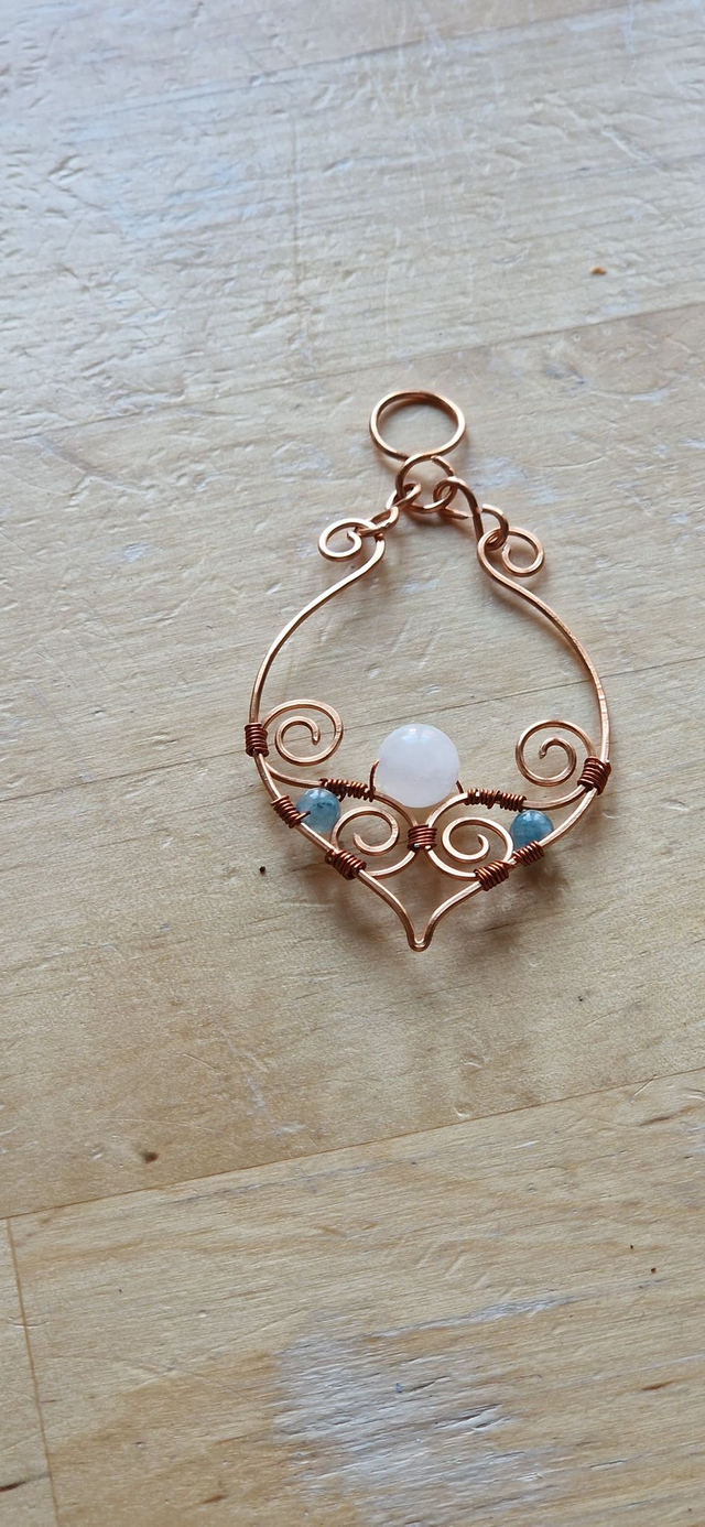 Kupferanhänger mit Mondstein    Kettenanhänger , Edelsteine