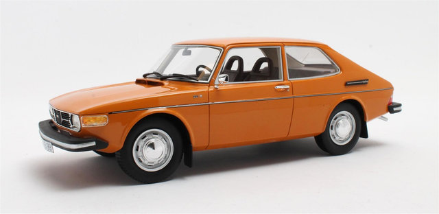 NIEUW! Saab 99 Combi (1975) Cult Models 1:18