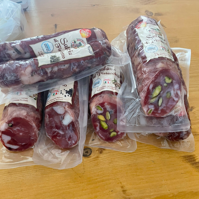 Salame Al Pistacchio 