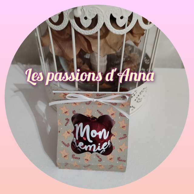 Boule De Noël Personnalisée Et Sa Boîte Cadeau 