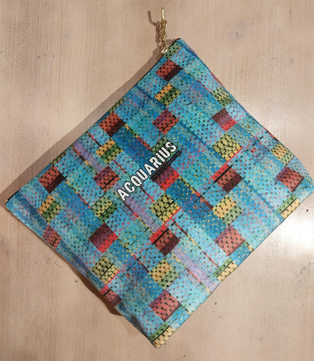 Madras Ciel. Pochette et trousse en velours.