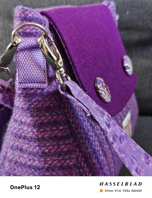 Harris Tweed Strathspey bag. Scottish Wool handbag 