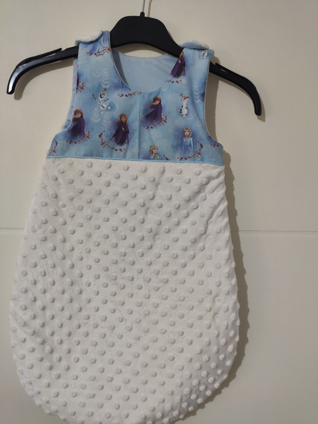 Gigoteuse personnalisée reine des neiges 