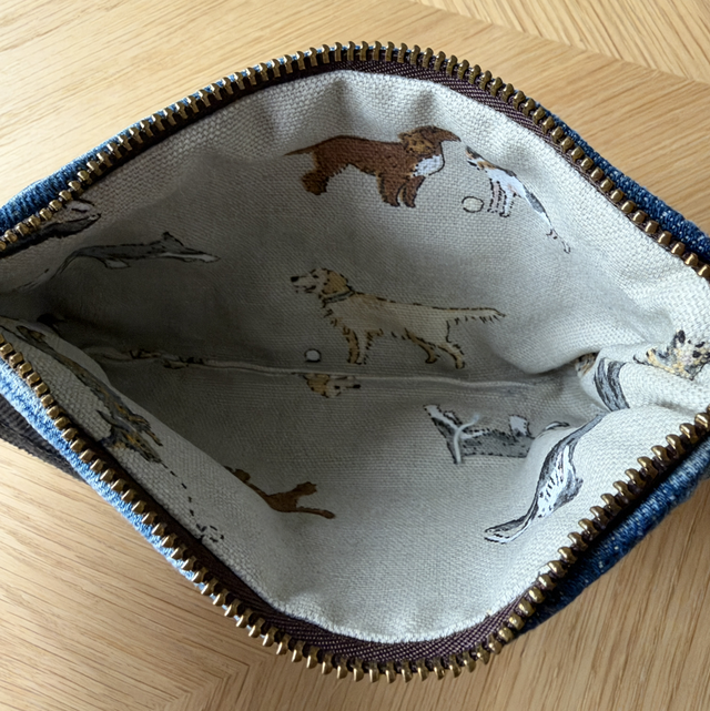 Dash purse