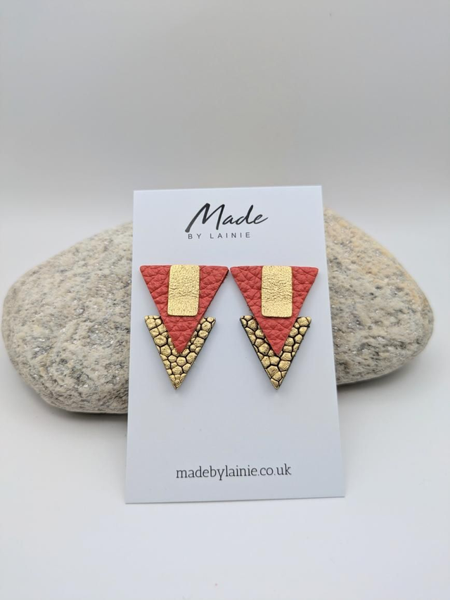 Deco Style Triangle Stud Earrings (2)