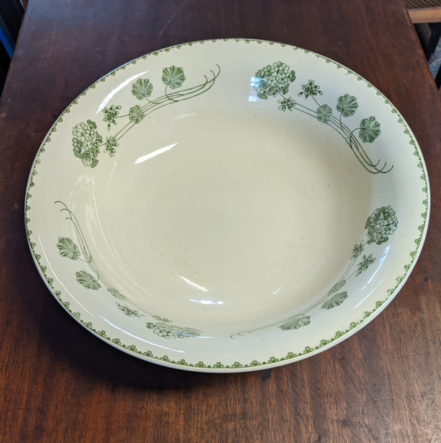 Plat creux Géranium de sarreguemines