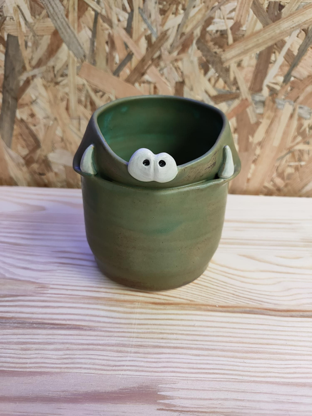 CER_WEB005 MUG monstre