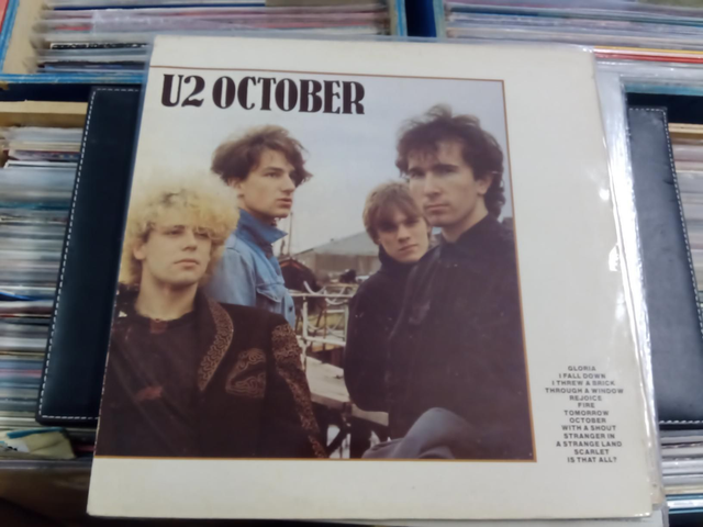 U2 - October