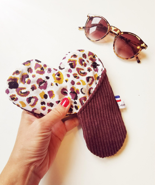 Étui à lunettes ROMÉO velour prune