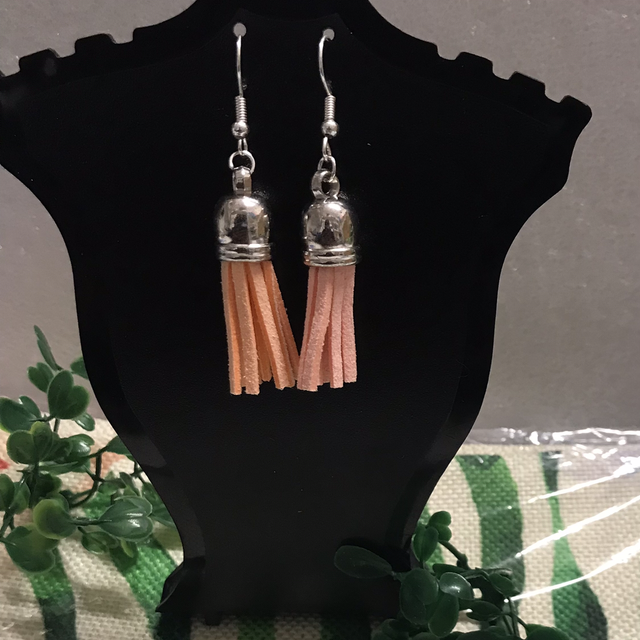 Peach Dangling Earrings- PCDE03