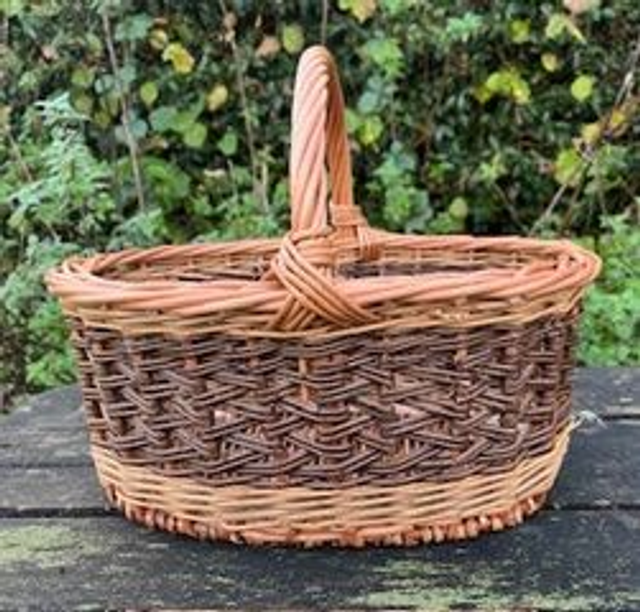 LR08 Oval Shopper Basket by Laura Rowlatt ,  Willow