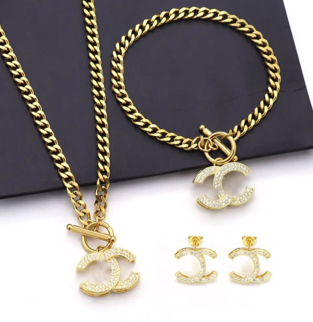 Parures CH 3 pièce doré avec strass