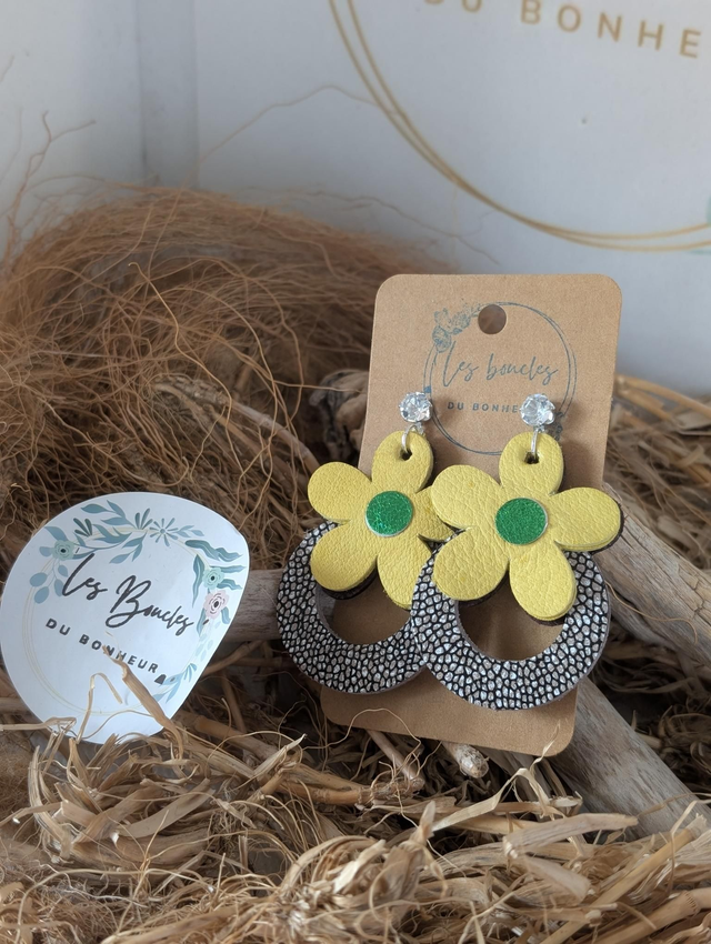 Boucles d&#039;oreilles Baby Marguerite jaune  bm025