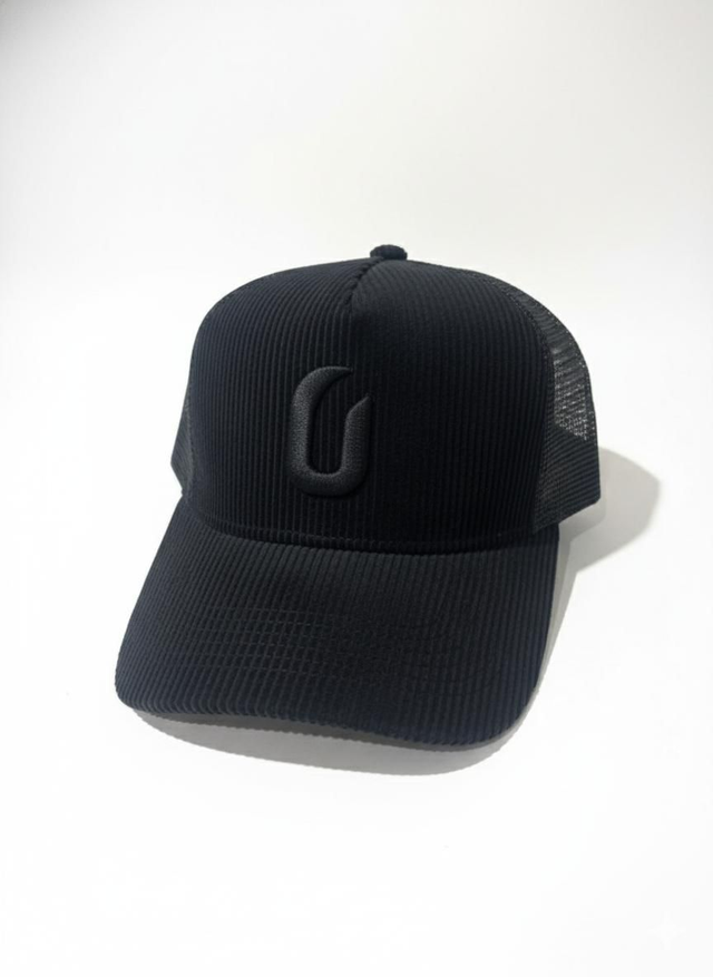 SNAP BACK CAP - BLACK CORDUROY