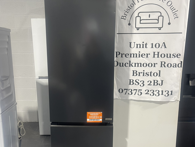 Beko fridge freezer £399